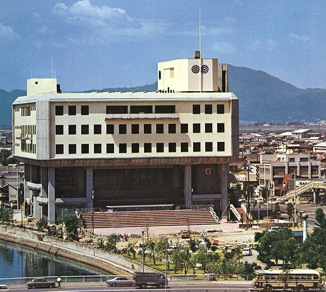 徳島県郷土文化会館(西山夘三氏設計)1971年竣工